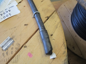 LOT (1644 FT) OF CABLE, ELECTRICAL TYPE, 14 AWG SIZE, 600V RATING, COPPER MATERIAL, 10 CONDUCTOR, CONTROL KIND. NON-SHIELDED, CROSS-LINKED POLY-ETHYLENE INSULATED, HYPALON JACKET, BLACK, CABLE CODE E07, FIREWALL III (W-44) LOADING & HANDLING FEE $15-